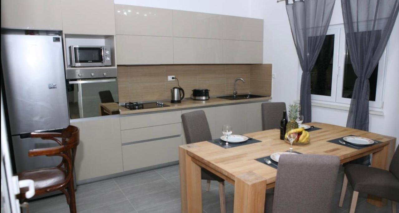 טרוגיר Apartments Antea מראה חיצוני תמונה